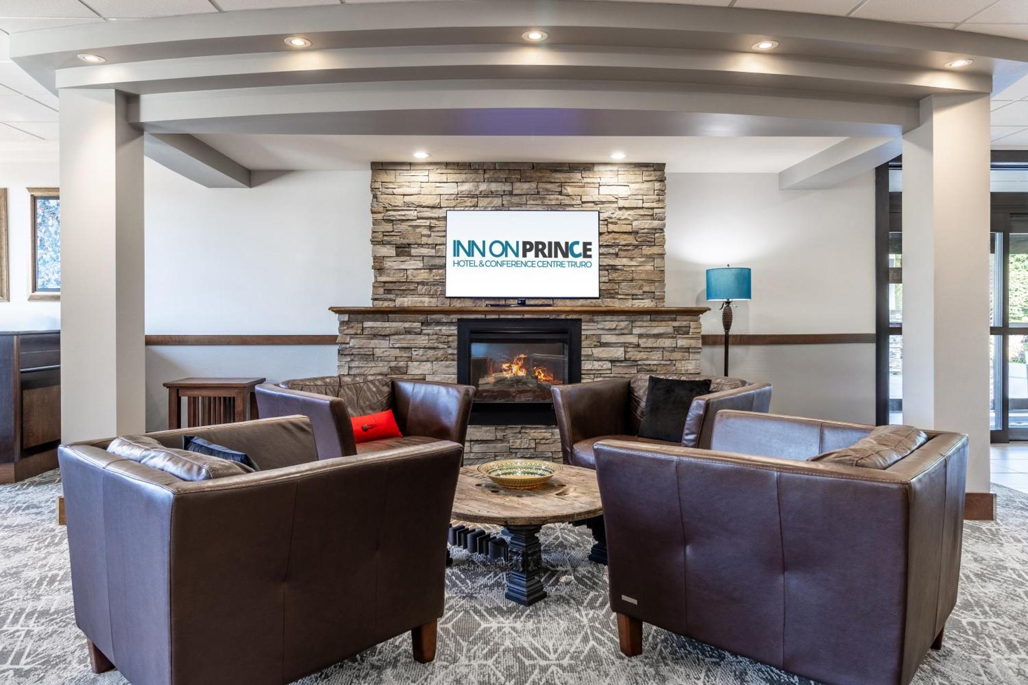 Inn On Prince Hotel And Conference Centre Truro (Adults Only) Bagian luar foto